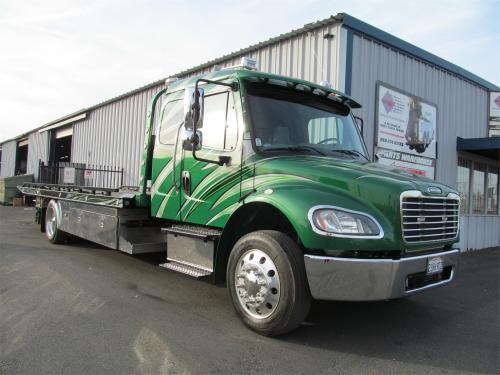 2016 FREIGHTLINER BUSINESS CLASS M2 106