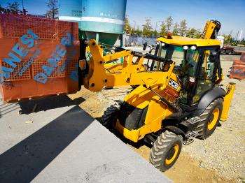 JCB 3CX ECO