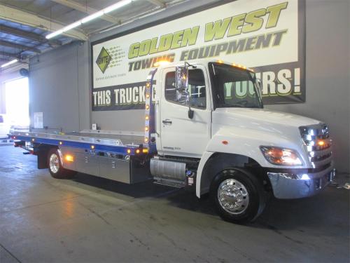 2020 HINO 258ALP