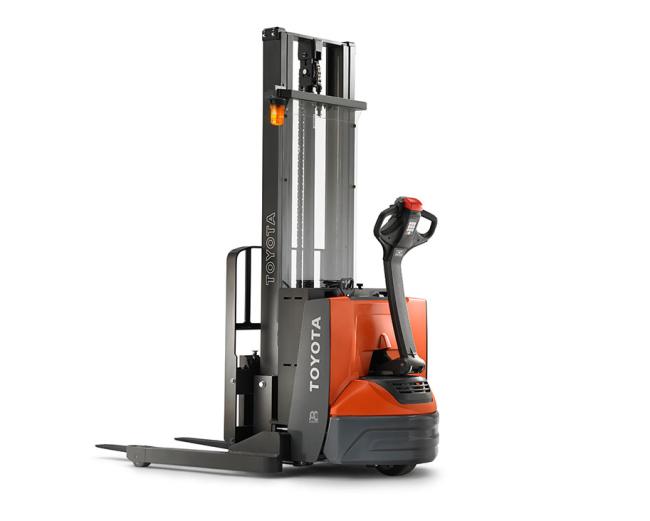Walkie Stacker