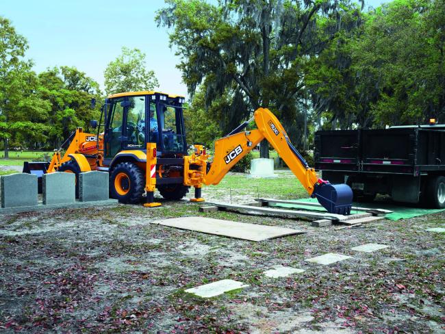 3CX COMPACT BACKHOE LOADER