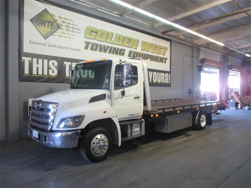 2015 HINO 258ALP