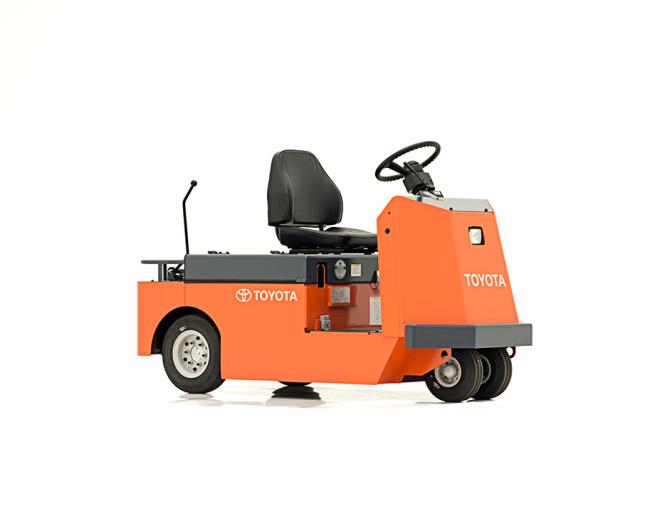 Mid Tow Tractor