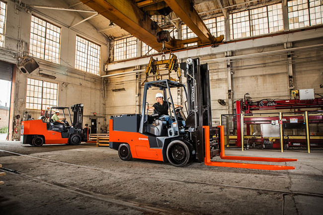 High-Capacity Cushion Forklift