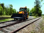 DYMAX RAIL SYSTEM FOR BACKHOE LOADER