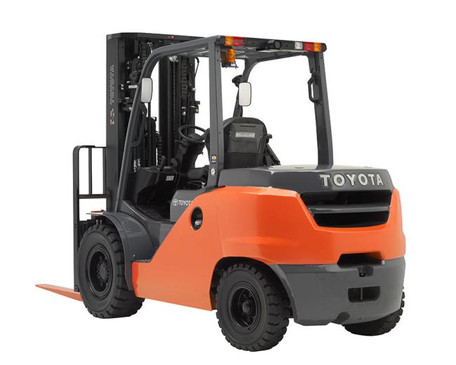 Mid IC Pneumatic Forklift