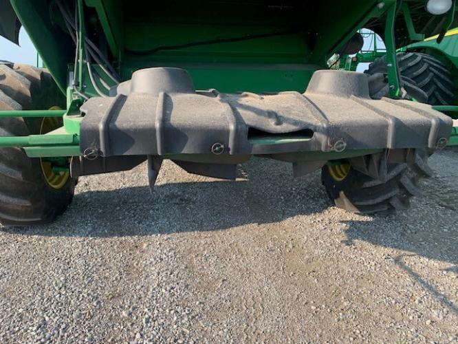 John Deere S790