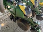 John Deere 1775