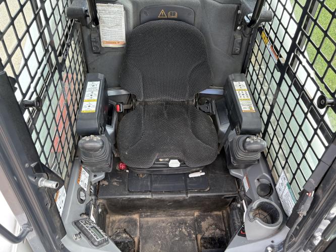Bobcat T770