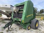 John Deere 560M