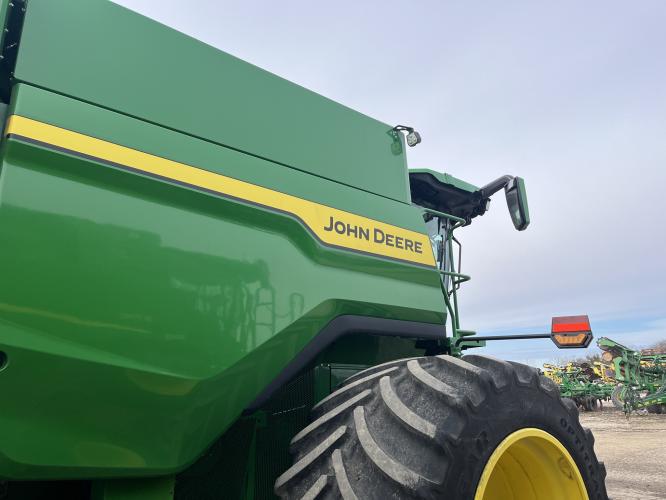 John Deere S7 800