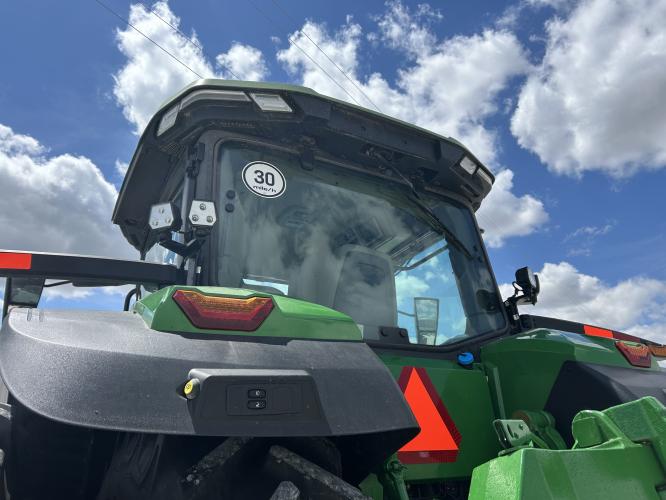 John Deere 8R 370