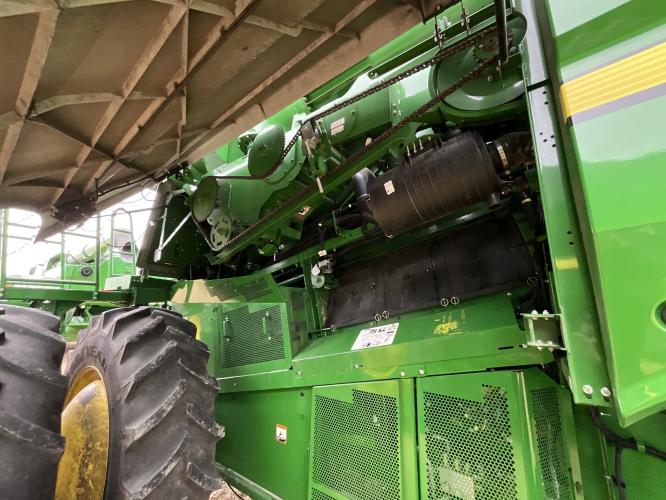 John Deere S770