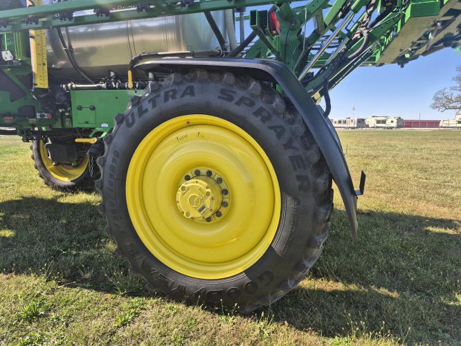 John Deere 612R