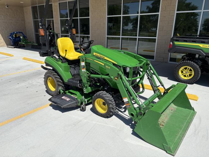 John Deere 1023E