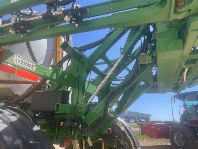 John Deere R4044