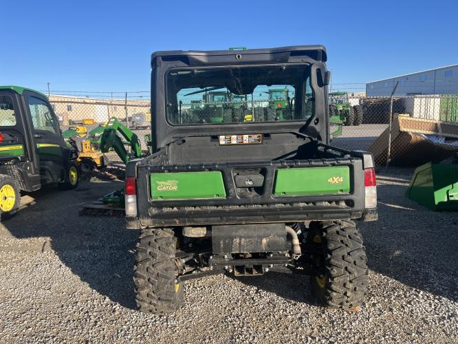 John Deere XUV835M