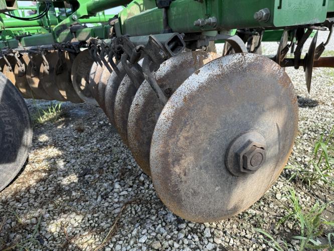 John Deere 2730