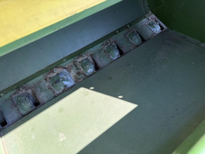 John Deere 8300