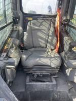 John Deere 325G