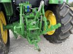 John Deere 6135E