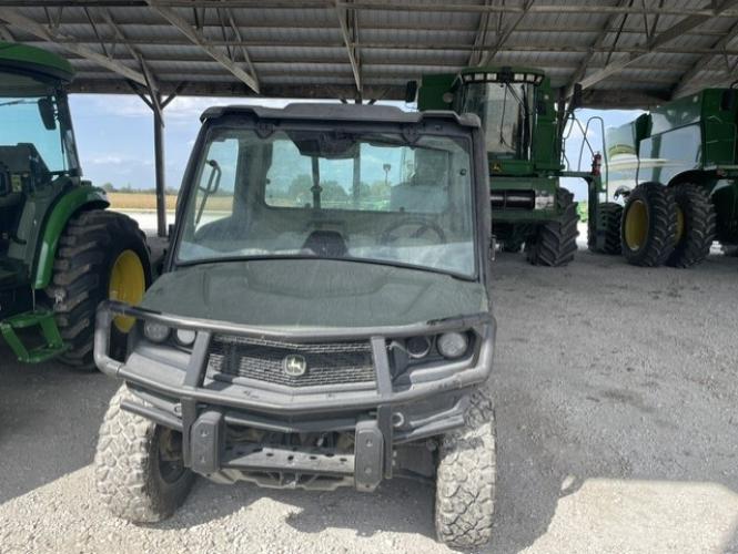 John Deere XUV835R