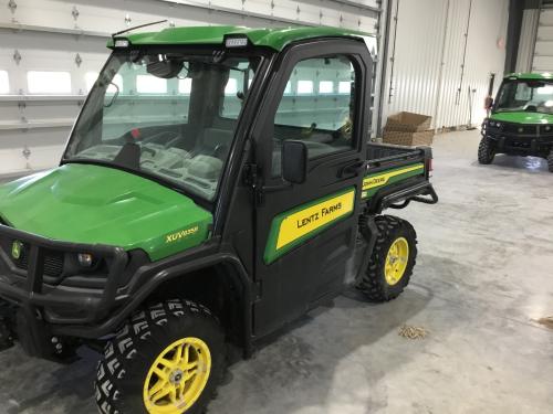2022 John Deere 835R