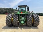 John Deere 9330