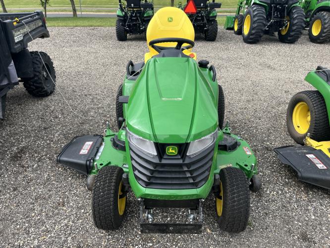 John Deere X584