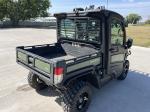 John Deere 835R