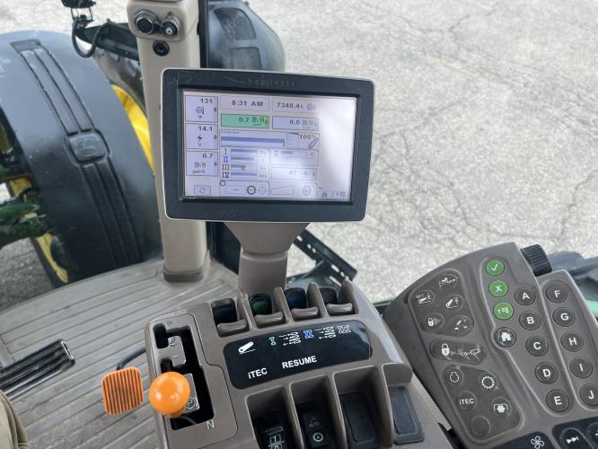 John Deere 8285R