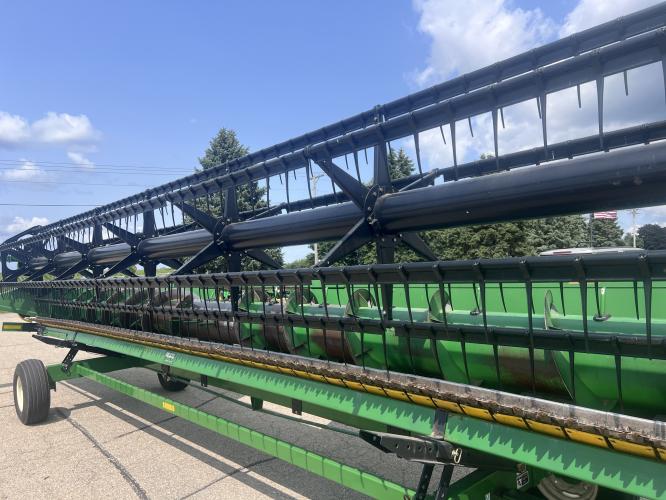 John Deere 630F