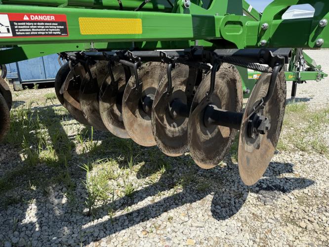 John Deere 2730