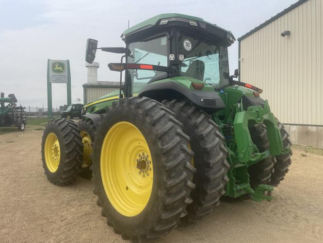 John Deere 8R 370