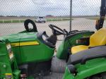 John Deere 4052R