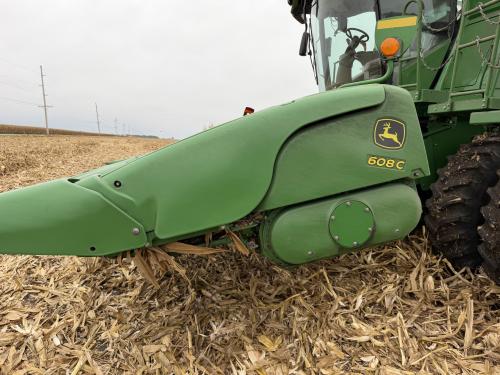 2017 John Deere 608C