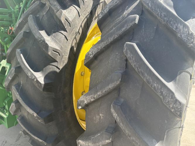 John Deere 8400R