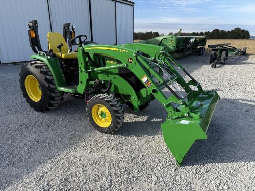 2024 John Deere 3033R
