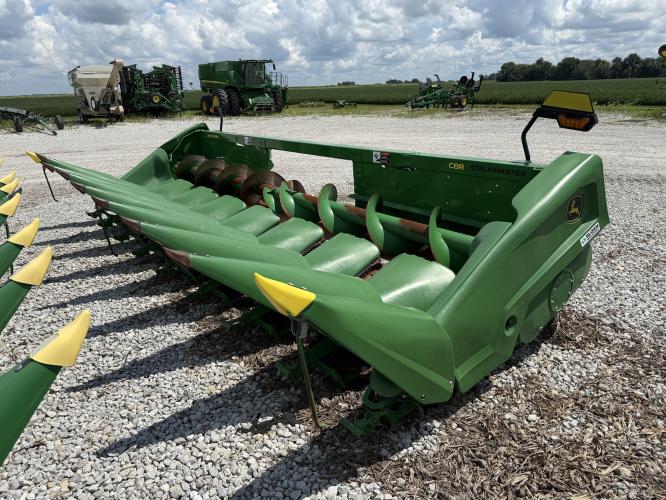 John Deere C8R