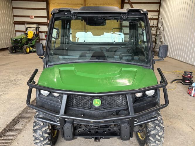 John Deere XUV 835M