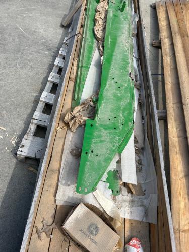 John Deere NEW KXE10095 SHOE KIT