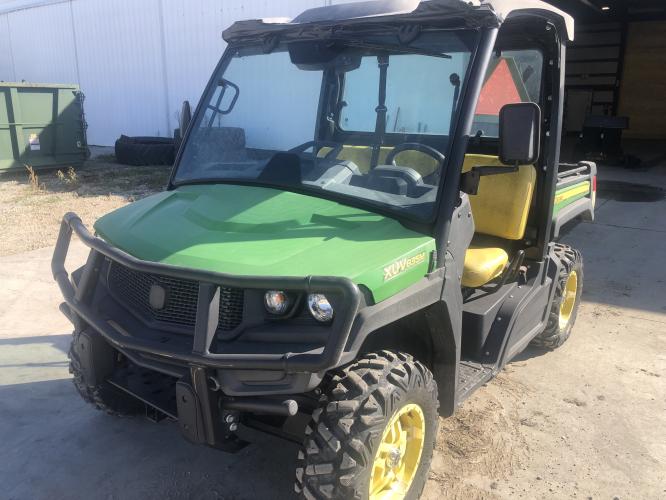 John Deere XUV835M