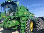 John Deere S7 700