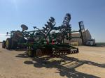 John Deere 2720