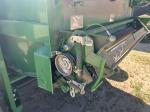 John Deere 560M