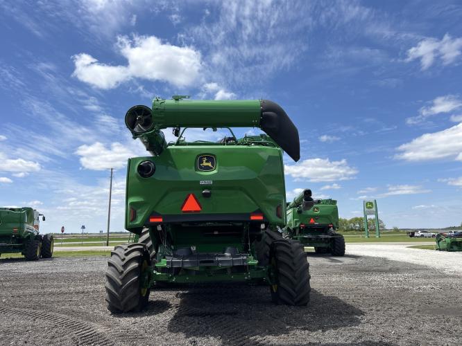 John Deere S7 800