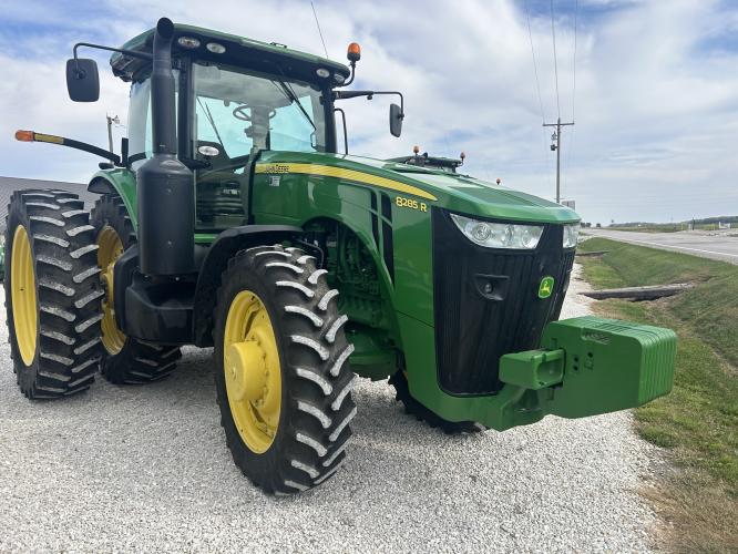 John Deere 8285R
