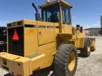 John Deere 544E