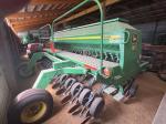 John Deere 1560