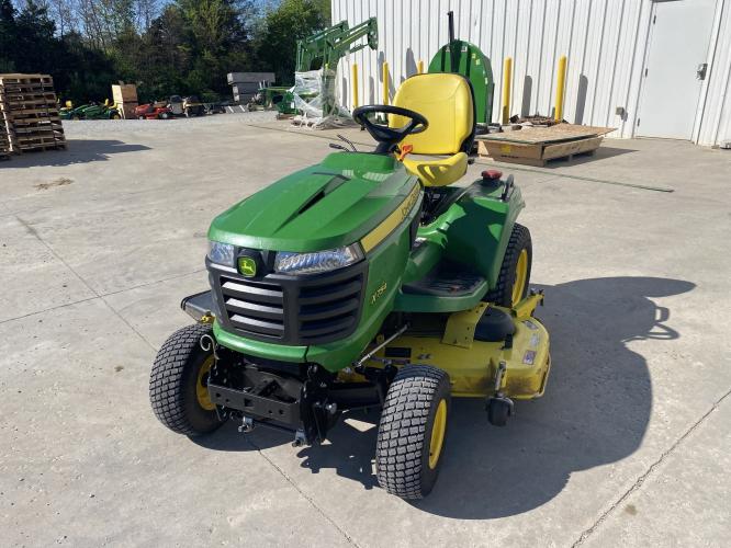 John Deere X754